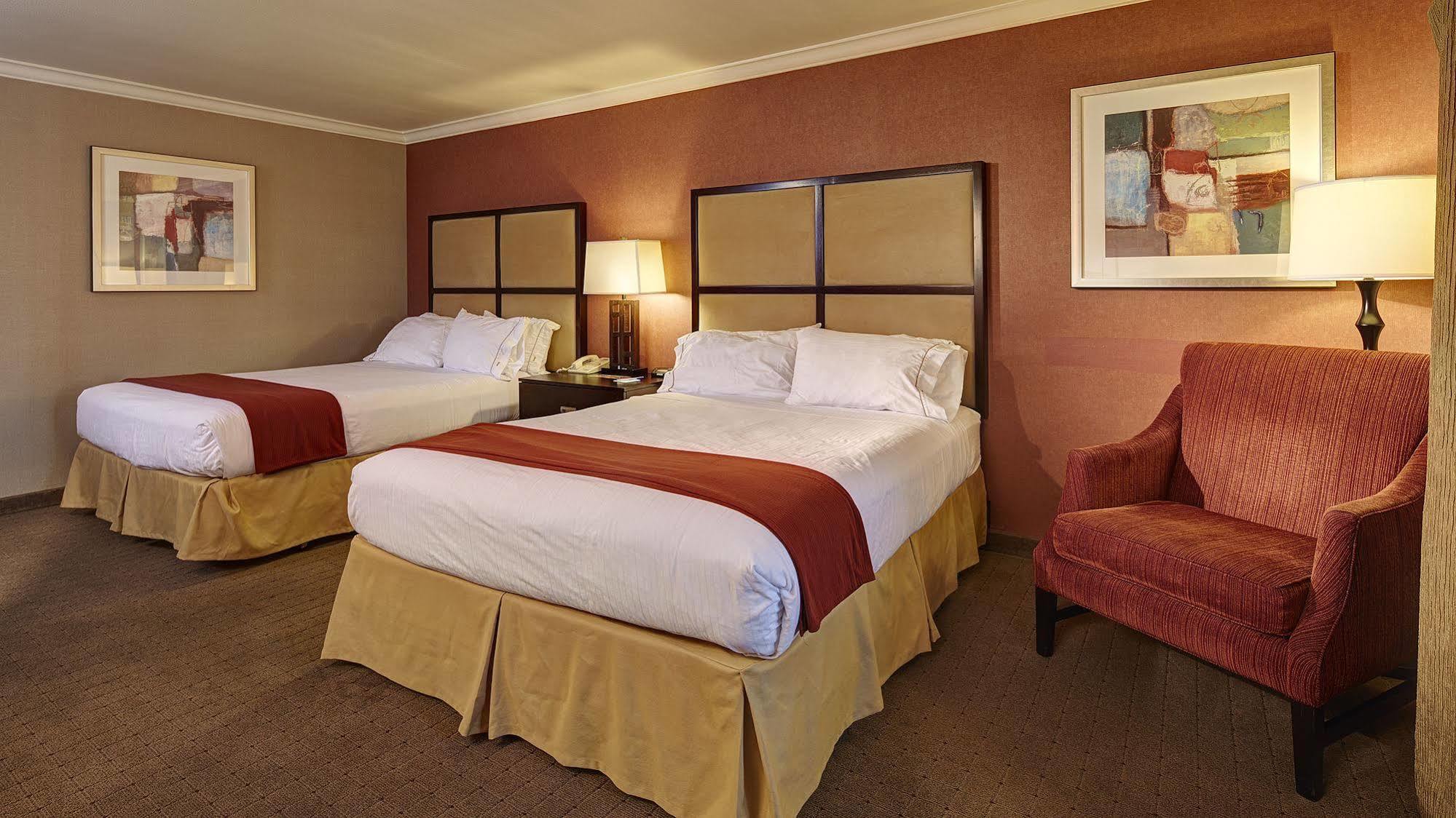 Hotel Hampton By Hilton Encinitas-cardiff Encinitas, Ca 3*